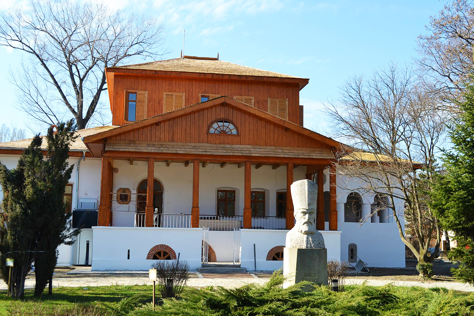 Muzeul Viticulturii si Pomiculturii Golesti